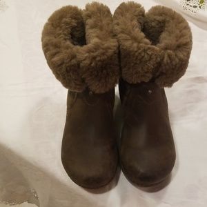 Dansko Harper Oiled Leather Booties